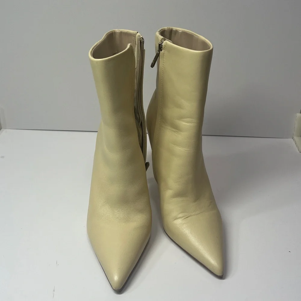 Sam‎ Edelman Ella Ankle Boots Eggshell Size 8.5 pointed toe